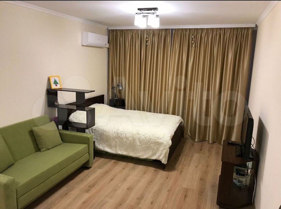 Продается 1-комнатная квартира, площадью 35.10 кв.м. Москва, Варшавское шоссе, дом 141к13