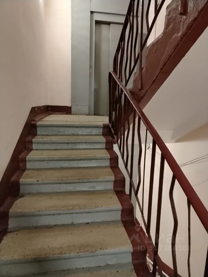 Продается 2-комнатная квартира, площадью 36.50 кв.м. Москва, переулок Кондратьевский Большой, дом 4к2