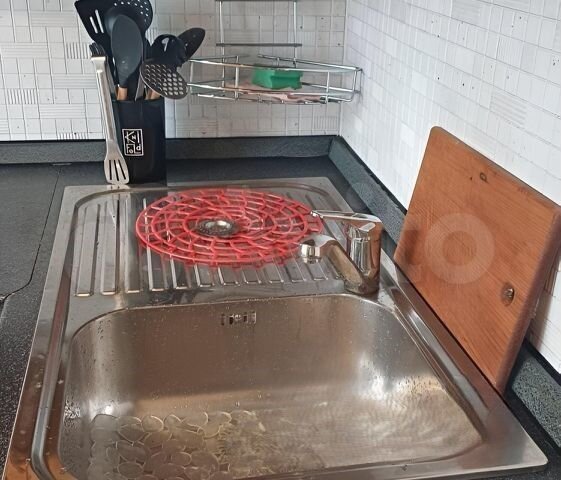 Продается 3-комнатная квартира, площадью 60.00 кв.м. Москва, проезд Погонный, дом 23к1