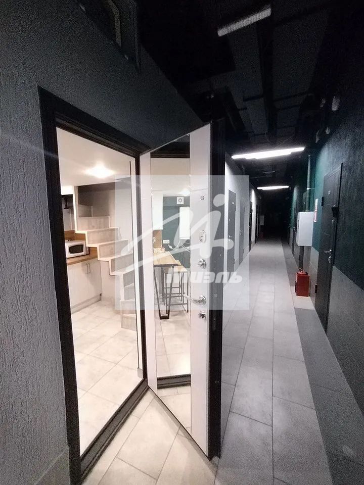 Продается 1-комнатная квартира, площадью 16.00 кв.м. Москва, Варшавское шоссе