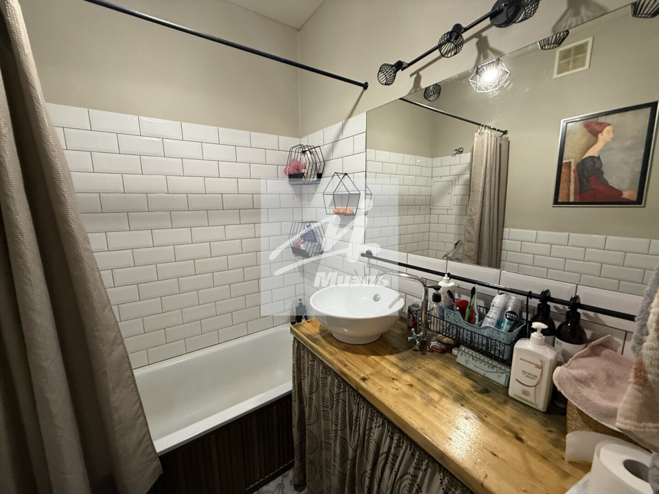 Продается 1-комнатная квартира, площадью 44.90 кв.м. Московская область, Щёлковский район, деревня Оболдино, улица Радужная, дом 15