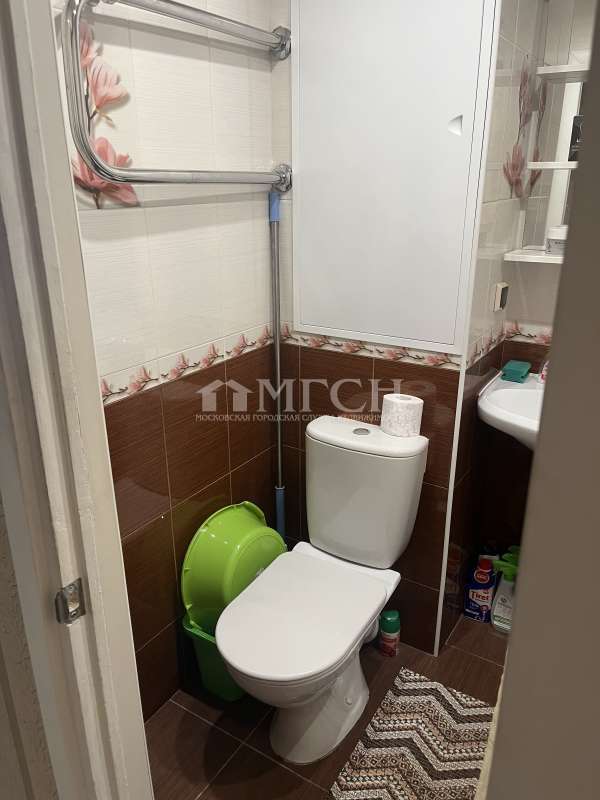 Продается 1-комнатная квартира, площадью 32.60 кв.м. Москва, проезд Востряковский, дом 5к1