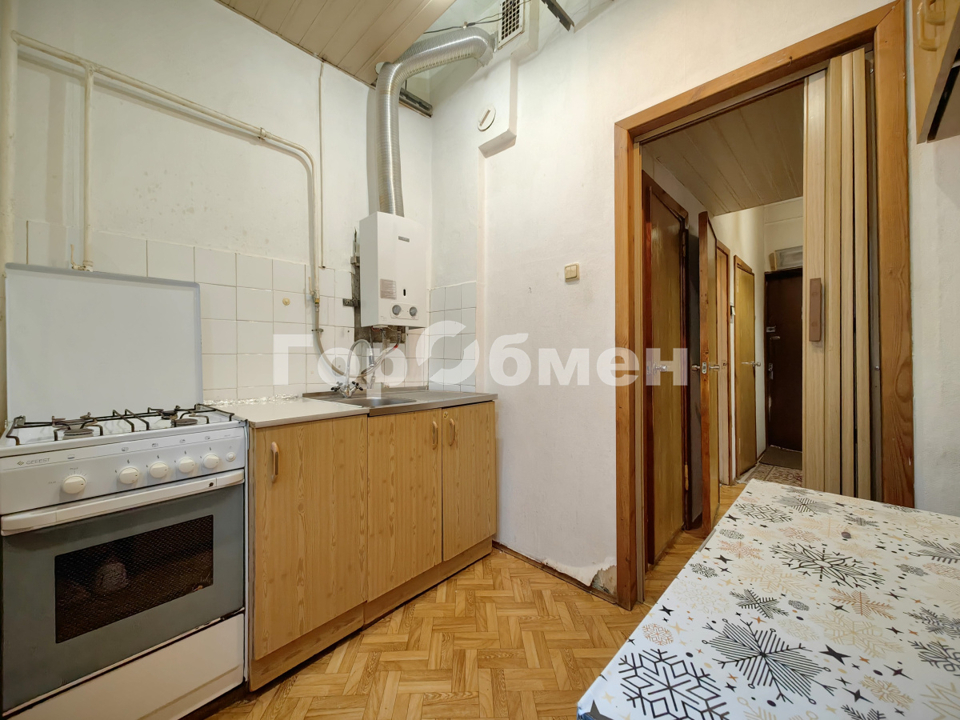 Продается 2-комнатная квартира, площадью 38.30 кв.м. Москва, улица Солнечногорская, дом 6к2