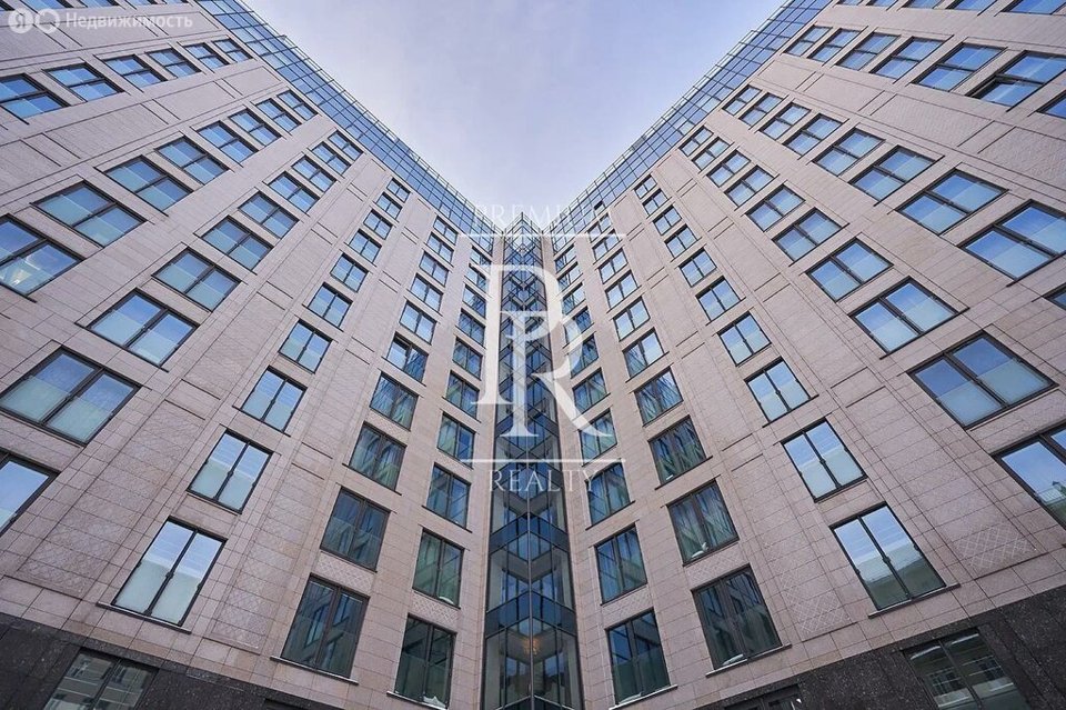 Продается 2-комнатная квартира, площадью 79.60 кв.м. Москва, улица Большая Садовая, дом 5к1