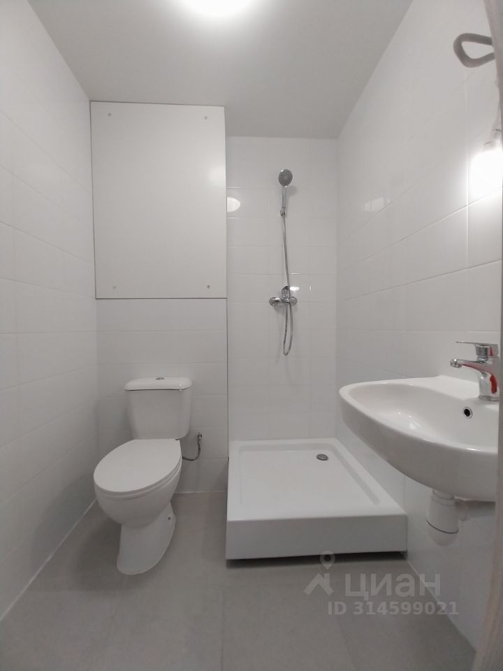 Продается 1-комнатная квартира, площадью 22.00 кв.м. Московская область, Красногорск городской округ, поселок Ильинское-Усово, улица Заповедная, дом 21