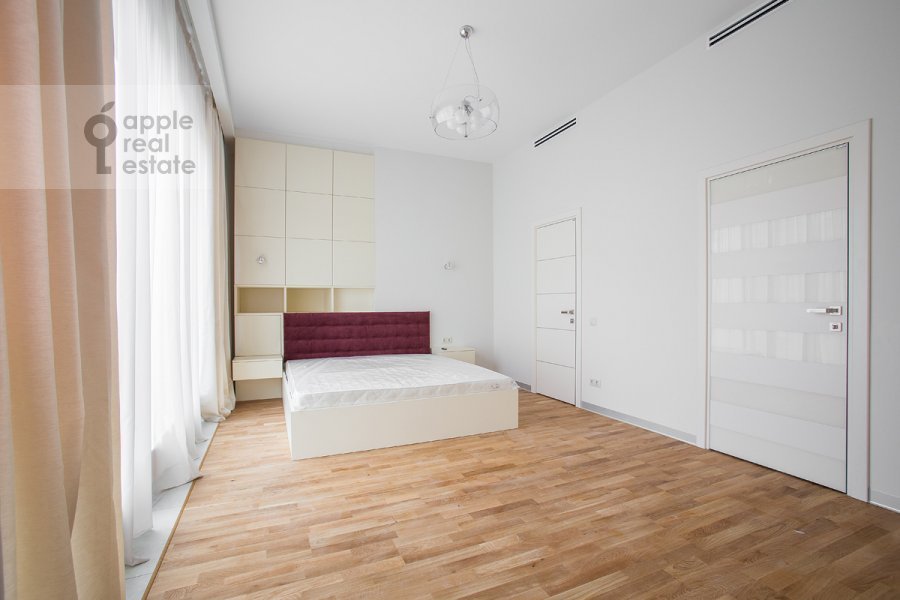 Продается 3-комнатная квартира, площадью 130.00 кв.м. Москва, улица Большая Грузинская, дом 69