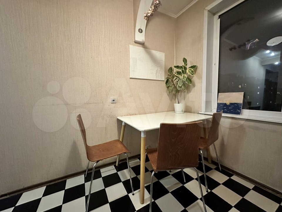 Продается 1-комнатная квартира, площадью 33.00 кв.м. Москва, улица Бажова, дом 15к2