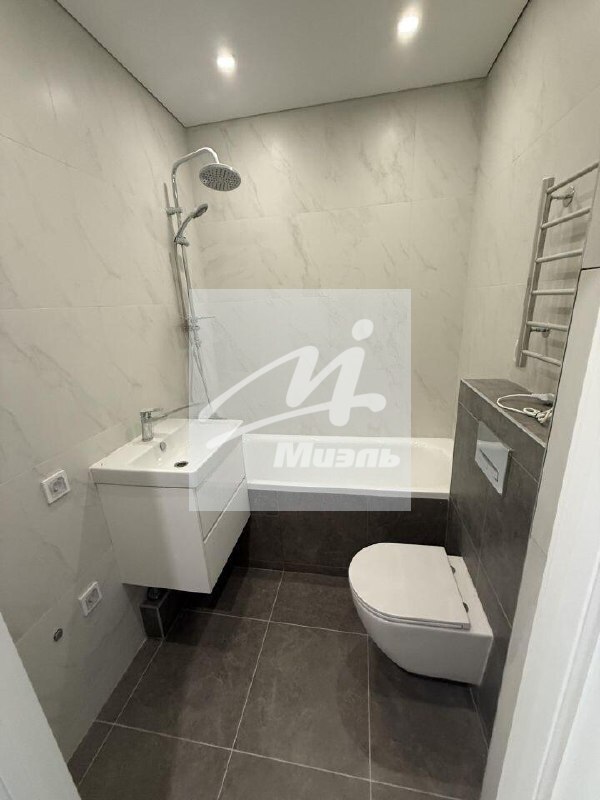 Продается 1-комнатная квартира, площадью 25.20 кв.м. Москва, улица Новоостаповская, дом 20