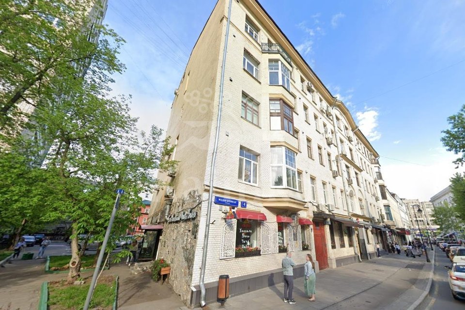 Продается 5-комнатная квартира, площадью 119.00 кв.м. Москва, улица Бронная Малая, дом 4
