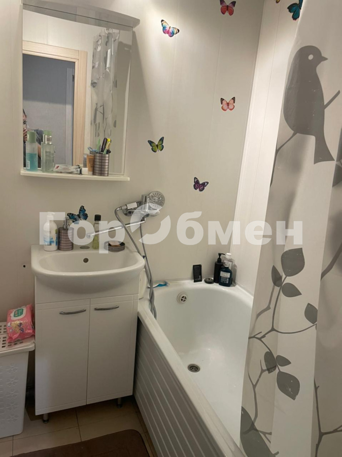 Продается 1-комнатная квартира, площадью 37.80 кв.м. Московская область, Одинцовский район, село Немчиновка, Советский проспект, дом 100