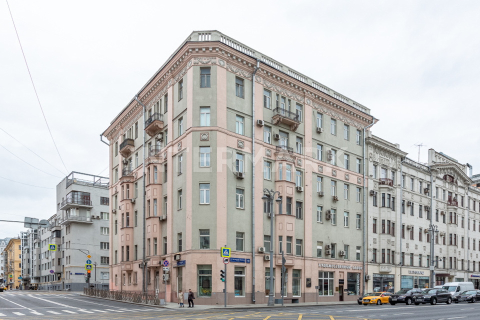 Продается 3-комнатная квартира, площадью 78.10 кв.м. Москва, улица 1-я Тверская-Ямская, дом 18