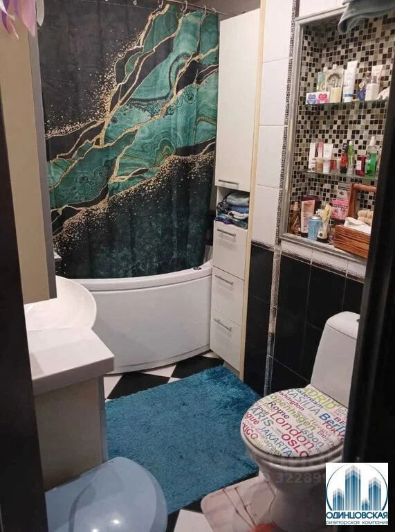 Продается 2-комнатная квартира, площадью 54.60 кв.м. Московская область, Одинцовский район, поселок городского типа ВНИИССОК, улица Дружбы, дом 7