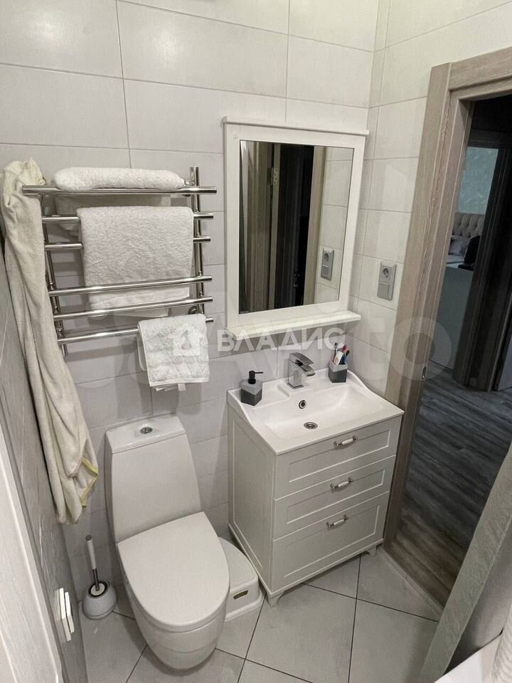 Продается 2-комнатная квартира, площадью 58.00 кв.м. Москва, улица Парковая, дом 2