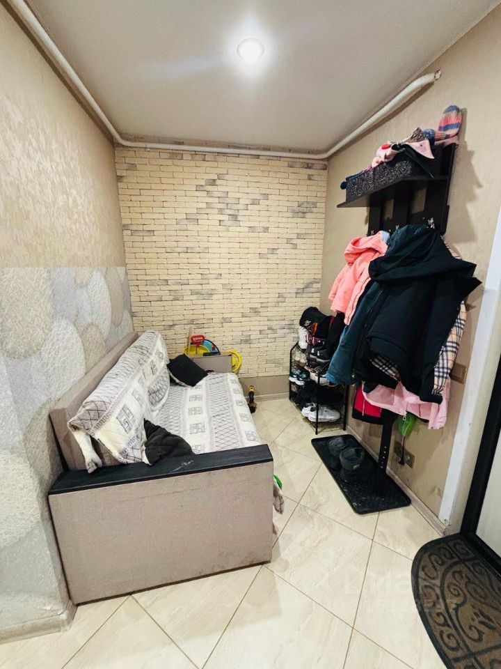 Продается 1-комнатная квартира, площадью 38.30 кв.м. Московская область, Сергиево-Посадский район, город Краснозаводск, улица 40 лет Победы, дом 5