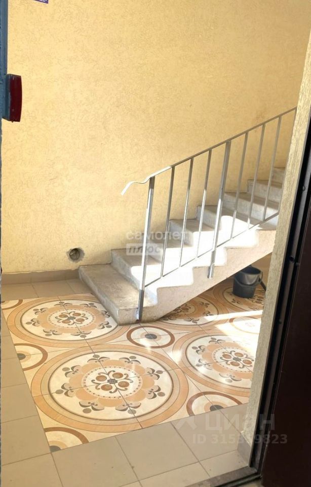 Продается 1-комнатная квартира, площадью 36.00 кв.м. Московская область, Солнечногорский район, поселок городского типа Голубое, Парковый бульвар, дом 5