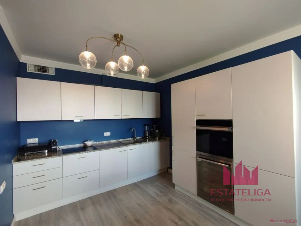 Продается 3-комнатная квартира, площадью 106.00 кв.м. Москва, улица Татьянин Парк, дом 15к2