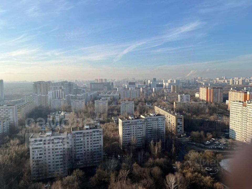 Продается 1-комнатная квартира, площадью 25.60 кв.м. Москва, проезд Серебрякова, дом 11к2