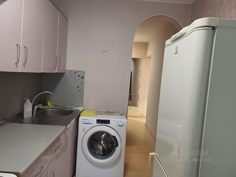 Продается 2-комнатная квартира, площадью 37.00 кв.м. Москва, улица Космонавтов, дом 16