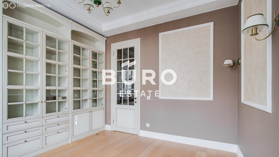 Продается 4-комнатная квартира, площадью 129.00 кв.м. Москва, улица Большая Садовая, дом 5к1