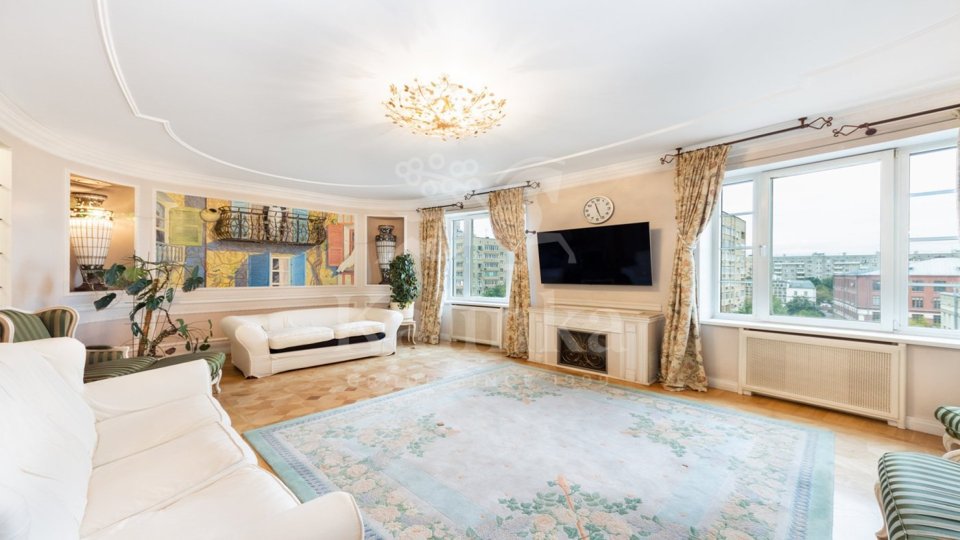 Продается 3-комнатная квартира, площадью 173.10 кв.м. Москва, переулок 1-й Смоленский, дом 17