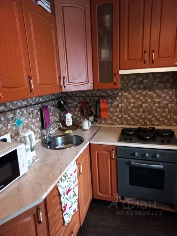 Продается 2-комнатная квартира, площадью 48.10 кв.м. Московская область, Сергиево-Посадский район, город Хотьково, улица Октябрьская, дом 7