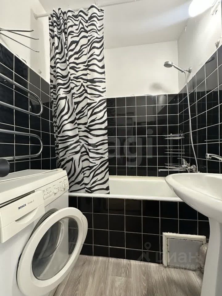 Продается 1-комнатная квартира, площадью 43.90 кв.м. Москва, переулок Козихинский Большой, дом 27с2