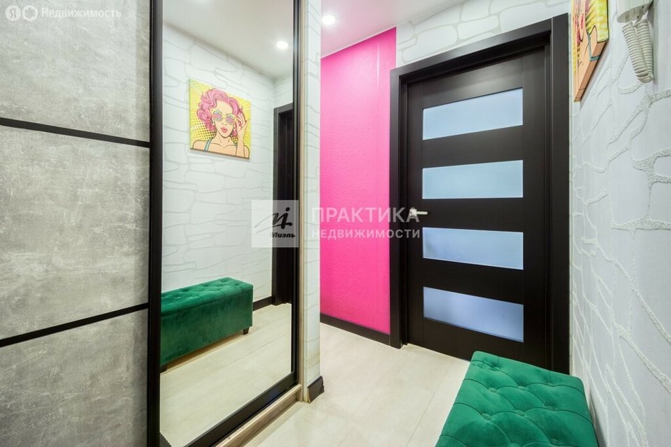 Продается 2-комнатная квартира, площадью 41.20 кв.м. Москва, Ломоносовский проспект, дом 34А