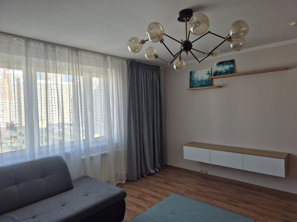 Продается 2-комнатная квартира, площадью 55.70 кв.м. Москва, Московский проспект