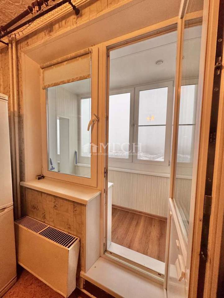 Продается 1-комнатная квартира, площадью 38.80 кв.м. Москва, улица Старобитцевская, дом 23к4