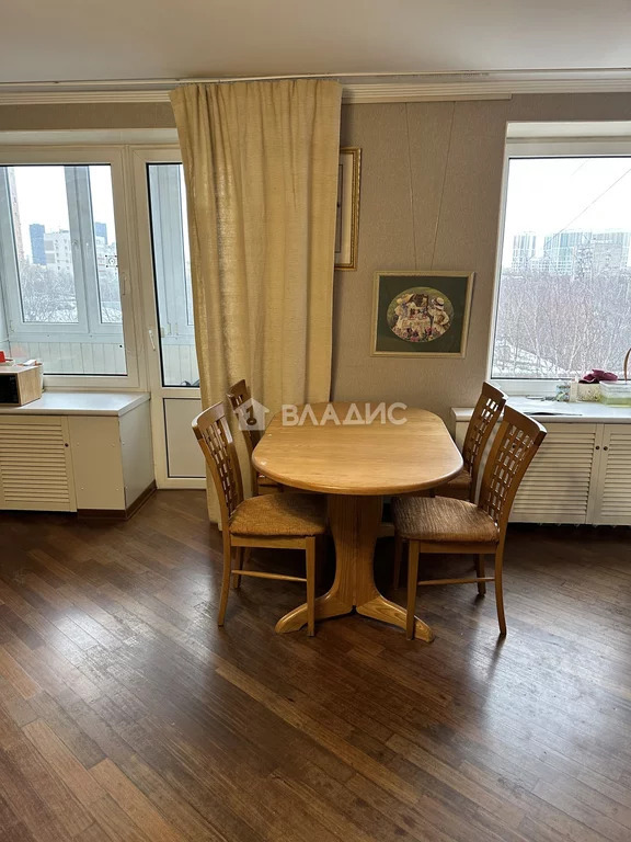 Продается 2-комнатная квартира, площадью 60.00 кв.м. Москва, улица Черкизовская Малая