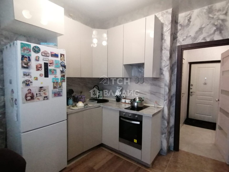 Продается 1-комнатная квартира, площадью 34.20 кв.м. Московская область, Лосино-Петровский городской округ, поселок Свердловский, улица Строителей