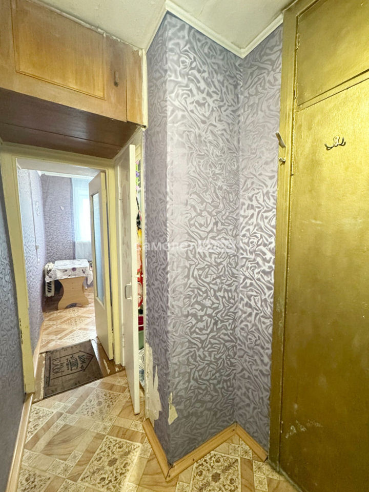 Продается 1-комнатная квартира, площадью 28.60 кв.м. Московская область, Орехово-Зуево городской округ, город Куровское, улица Коммунистическая, дом 34