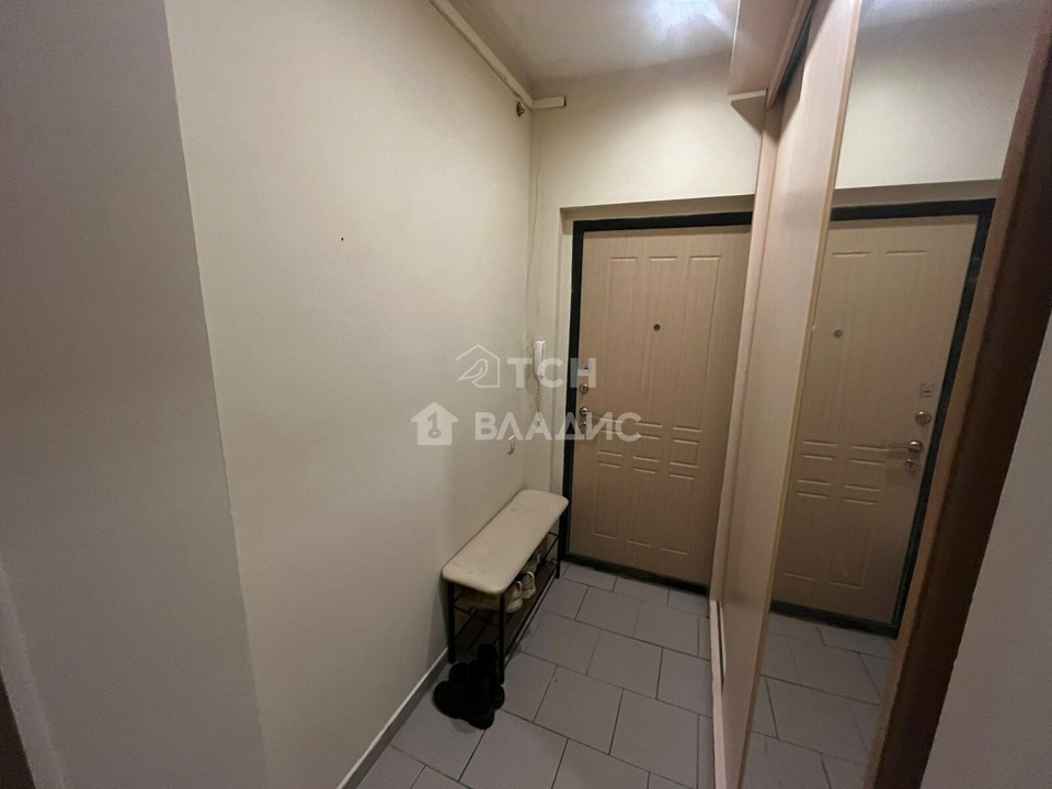 Продается 1-комнатная квартира, площадью 34.00 кв.м. Московская область, Лосино-Петровский городской округ, поселок Свердловский, улица Строителей, дом 8