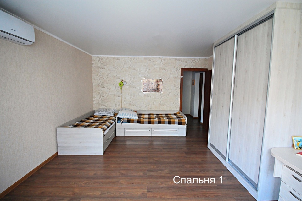 Продается 3-комнатная квартира, площадью 89.20 кв.м. Москва, улица Синявинская, дом 11к10