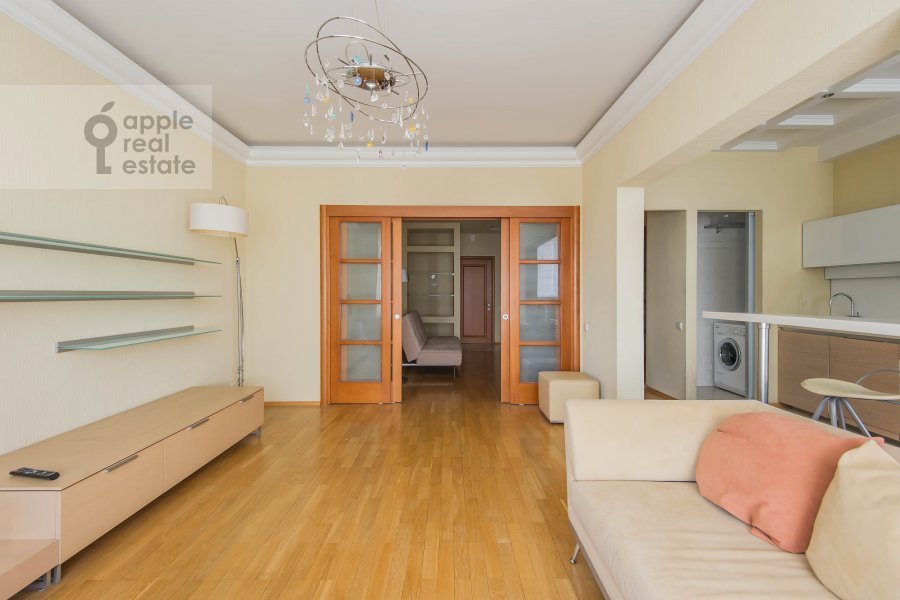Продается 2-комнатная квартира, площадью 88.00 кв.м. Москва, 60-летия Октября проспект, дом 8