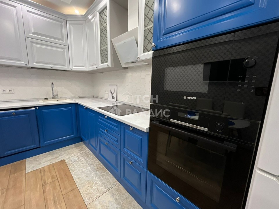 Продается 2-комнатная квартира, площадью 56.60 кв.м. Московская область, Лосино-Петровский городской округ, поселок Свердловский, улица Молодежная, дом 4