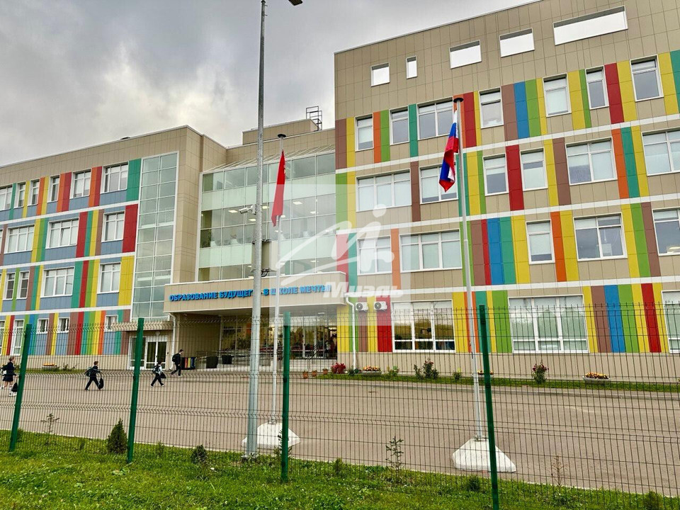 Продается 1-комнатная квартира, площадью 40.20 кв.м. Московская область, Дмитровский городской округ, село Озерецкое, Радости бульвар, дом 16