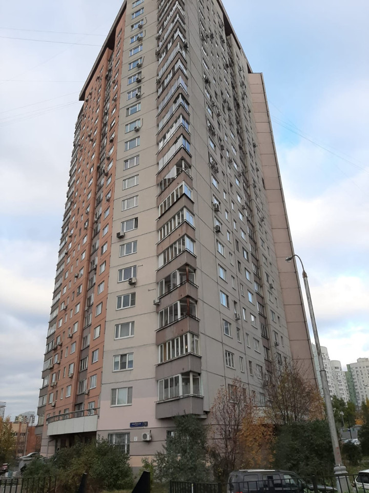 Продается 2-комнатная квартира, площадью 58.50 кв.м. Москва, улица Никулинская, дом 12к1