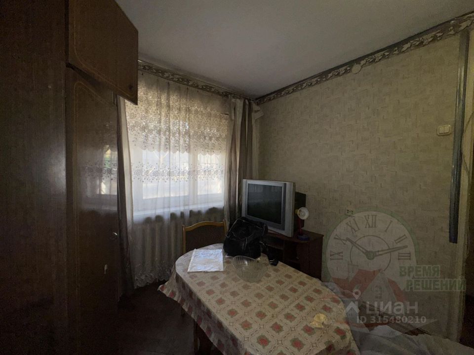 Продается 2-комнатная квартира, площадью 42.60 кв.м. Московская область, Королёв городской округ, микрорайон Юбилейный, улица Героев Курсантов, дом 2