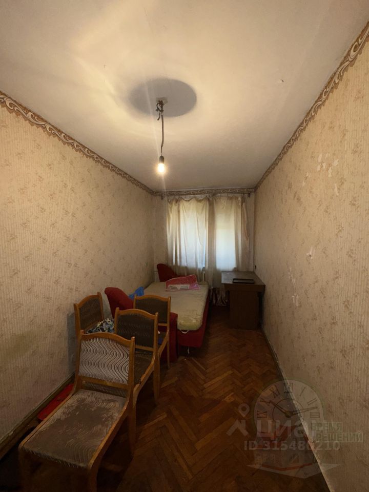 Продается 2-комнатная квартира, площадью 42.60 кв.м. Московская область, Королёв городской округ, микрорайон Юбилейный, улица Героев Курсантов, дом 2