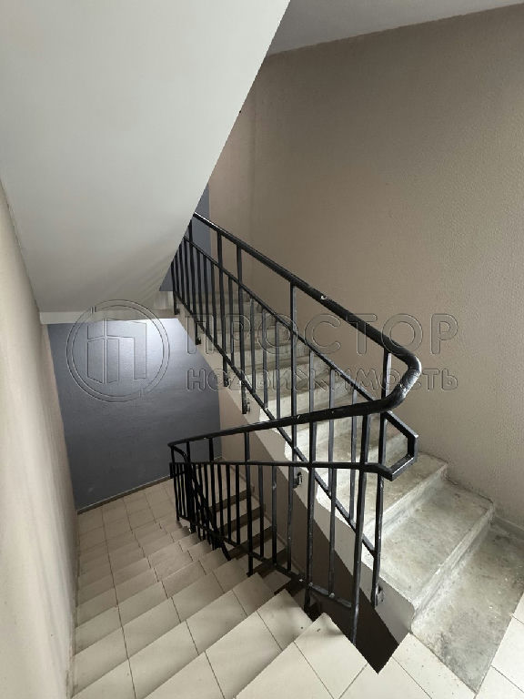 Продается 1-комнатная квартира, площадью 18.00 кв.м. Москва, улица Ермакова Роща