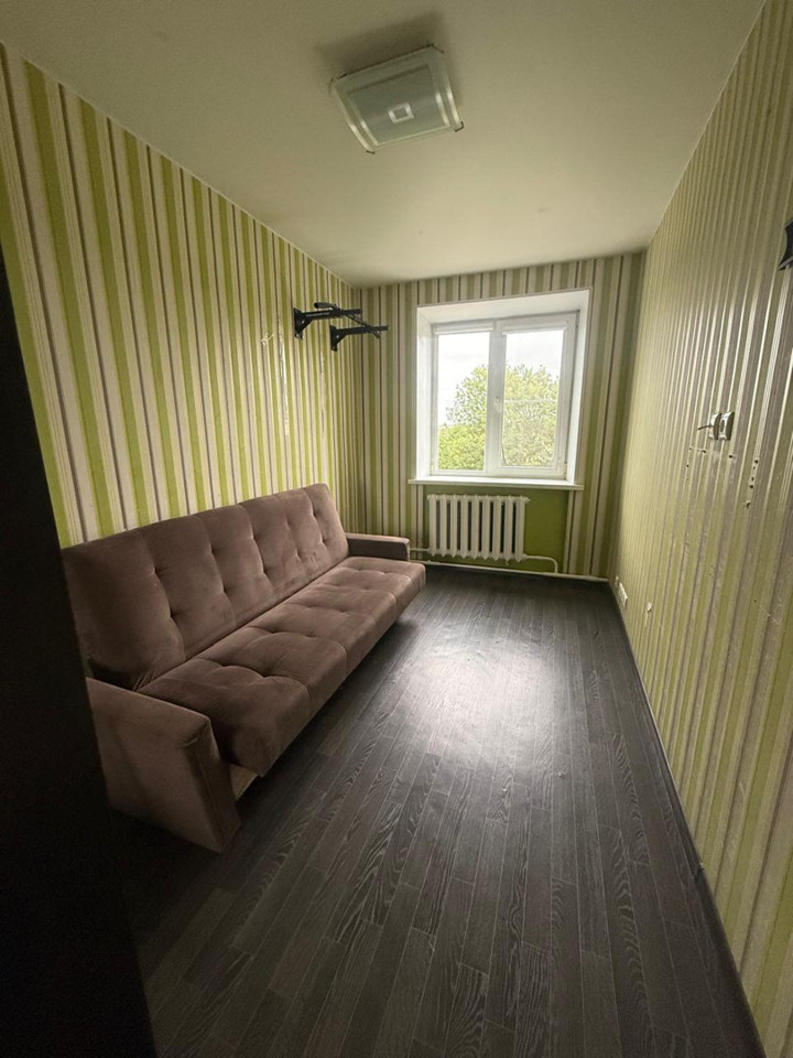 Продается 2-комнатная квартира, площадью 42.00 кв.м. Московская область, Пушкинский район, рабочий поселок Софрино, улица Дальняя, дом 5