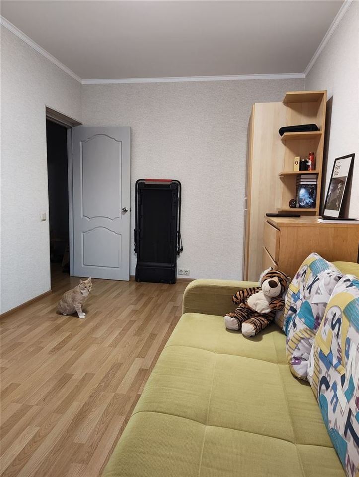 Продается 3-комнатная квартира, площадью 74.00 кв.м. Москва, улица Миклухо-Маклая, дом 30