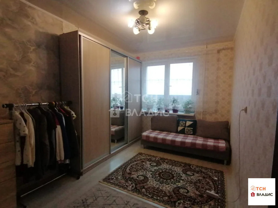 Продается 1-комнатная квартира, площадью 34.20 кв.м. Московская область, Лосино-Петровский городской округ, поселок Свердловский, улица Строителей