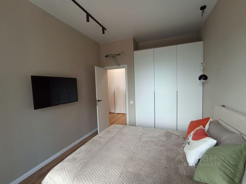 Продается 1-комнатная квартира, площадью 38.10 кв.м. Москва, улица Лермонтовская, дом 1