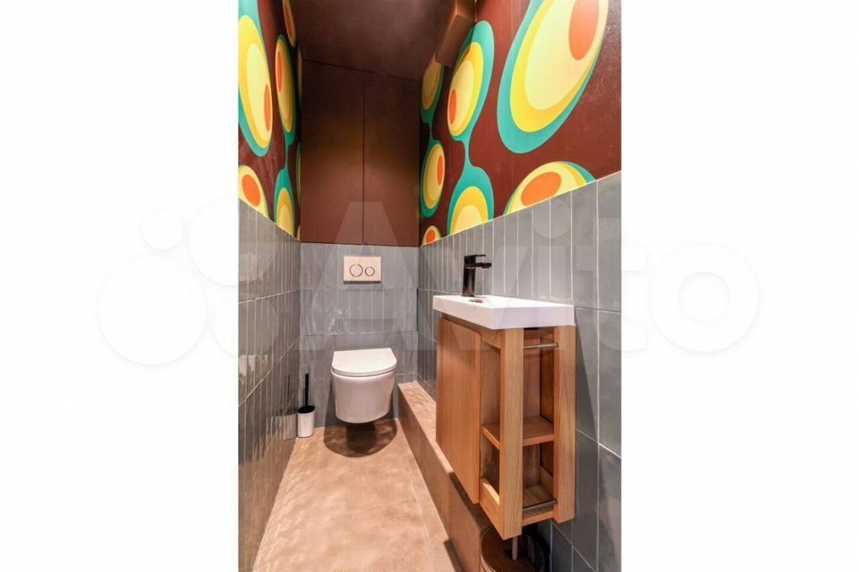 Продается 3-комнатная квартира, площадью 169.00 кв.м. Москва, переулок Зачатьевский 1-й, дом 5