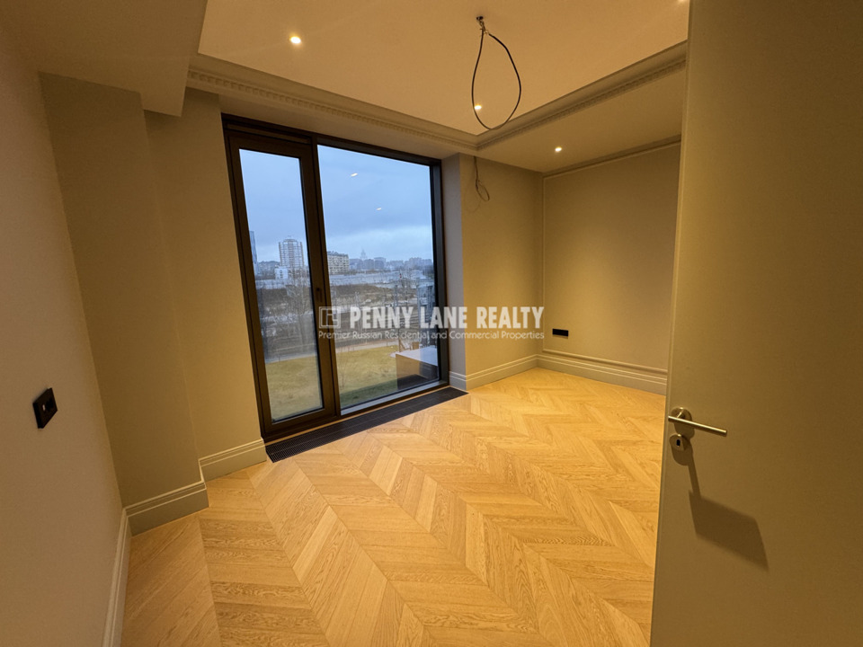 Продается 3-комнатная квартира, площадью 107.00 кв.м. Москва, улица Братьев Фонченко