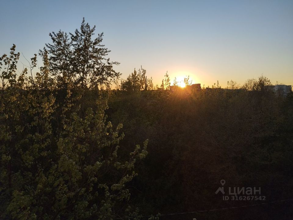 Продается 1-комнатная квартира, площадью 12.60 кв.м. Москва, Аминьевское шоссе, дом 5