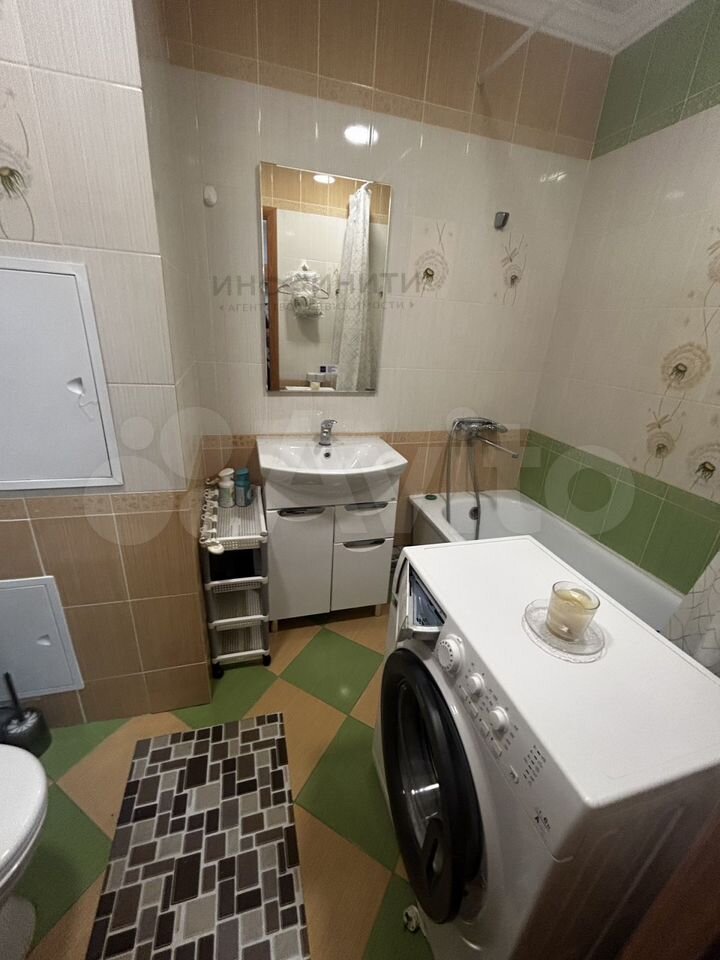 Продается 1-комнатная квартира, площадью 40.00 кв.м. Москва, улица Академика Семенова, дом 5