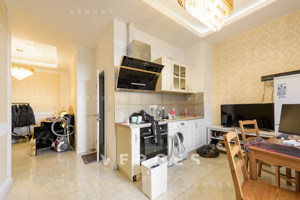 Продается 3-комнатная квартира, площадью 90.00 кв.м. Москва, Ломоносовский проспект, дом 25к5